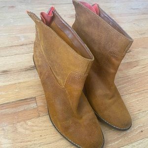 Sz 9 Dolce Vita Booties